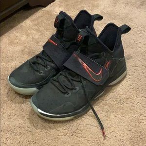 Nike Lebron 14 basketball/casual shoes